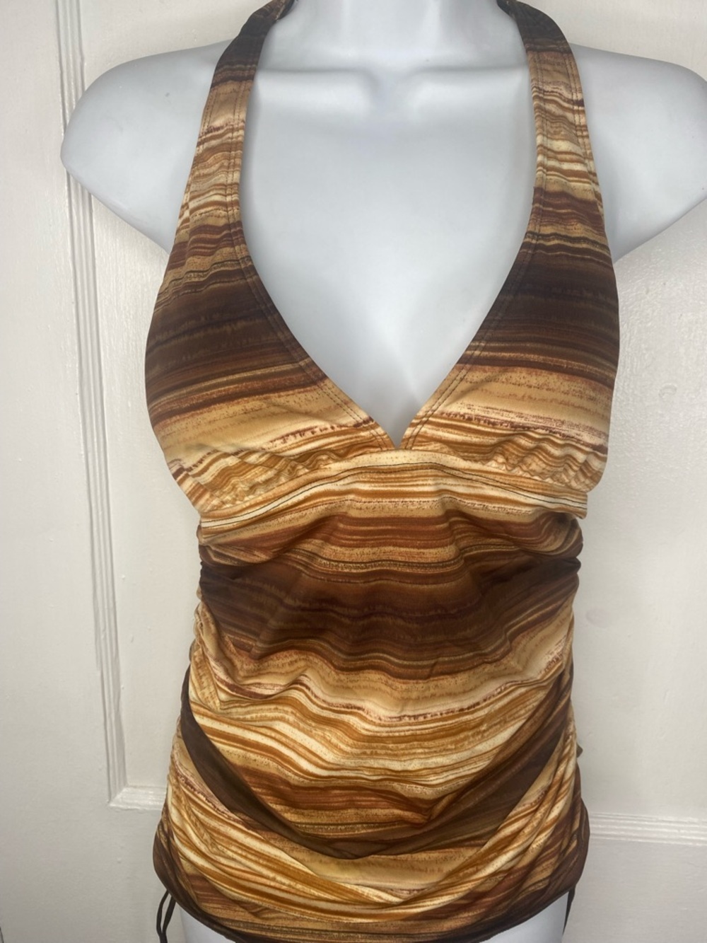 La Blanca NWT Brown and Cream Striped Halter Bathingsuit Bikini Top - Picture 3 of 7